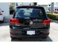 Deep Black Pearl - Tiguan S Photo No. 8