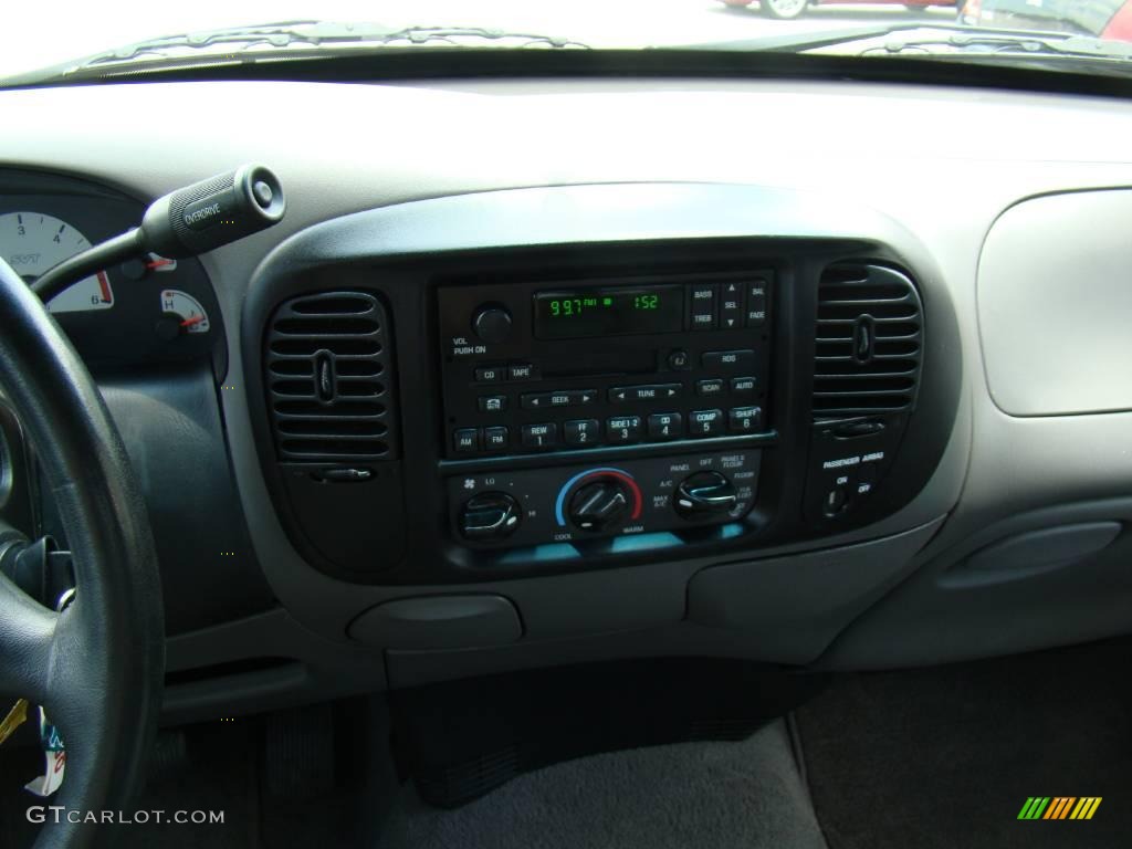 2002 F150 SVT Lightning - Silver Metallic / SVT Medium Graphite photo #14