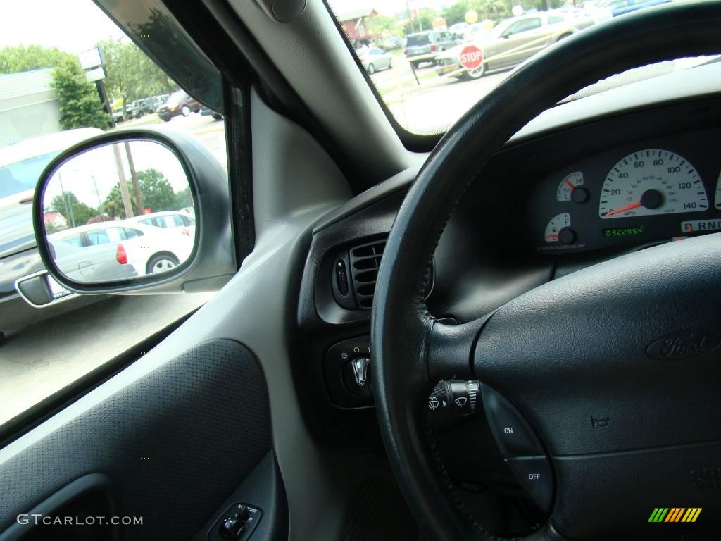 2002 F150 SVT Lightning - Silver Metallic / SVT Medium Graphite photo #15