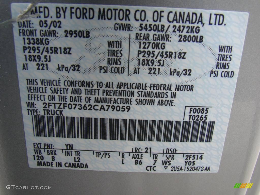 2002 F150 SVT Lightning - Silver Metallic / SVT Medium Graphite photo #18