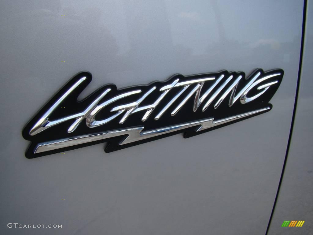 2002 F150 SVT Lightning - Silver Metallic / SVT Medium Graphite photo #24
