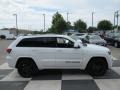 2019 Bright White Jeep Grand Cherokee Altitude 4x4  photo #3