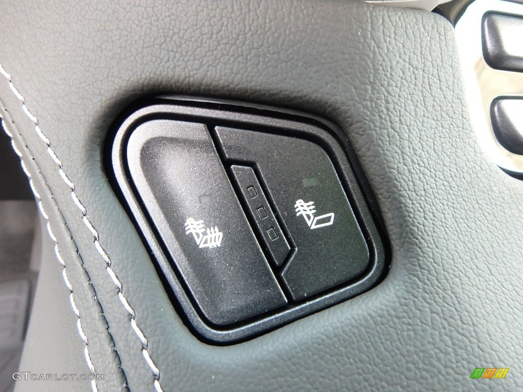 2020 GMC Yukon SLT 4WD Controls Photo #134475590