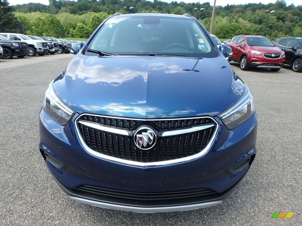 2019 Encore Preferred - Deep Azure Metallic / Ebony photo #2