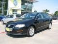 Deep Black - Passat Turbo Sedan Photo No. 1