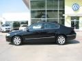 Deep Black - Passat Turbo Sedan Photo No. 2