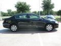 Deep Black - Passat Turbo Sedan Photo No. 6