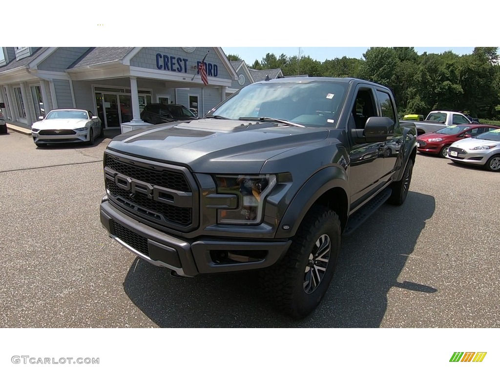 2019 F150 SVT Raptor SuperCrew 4x4 - Magnetic / Raptor Black photo #3