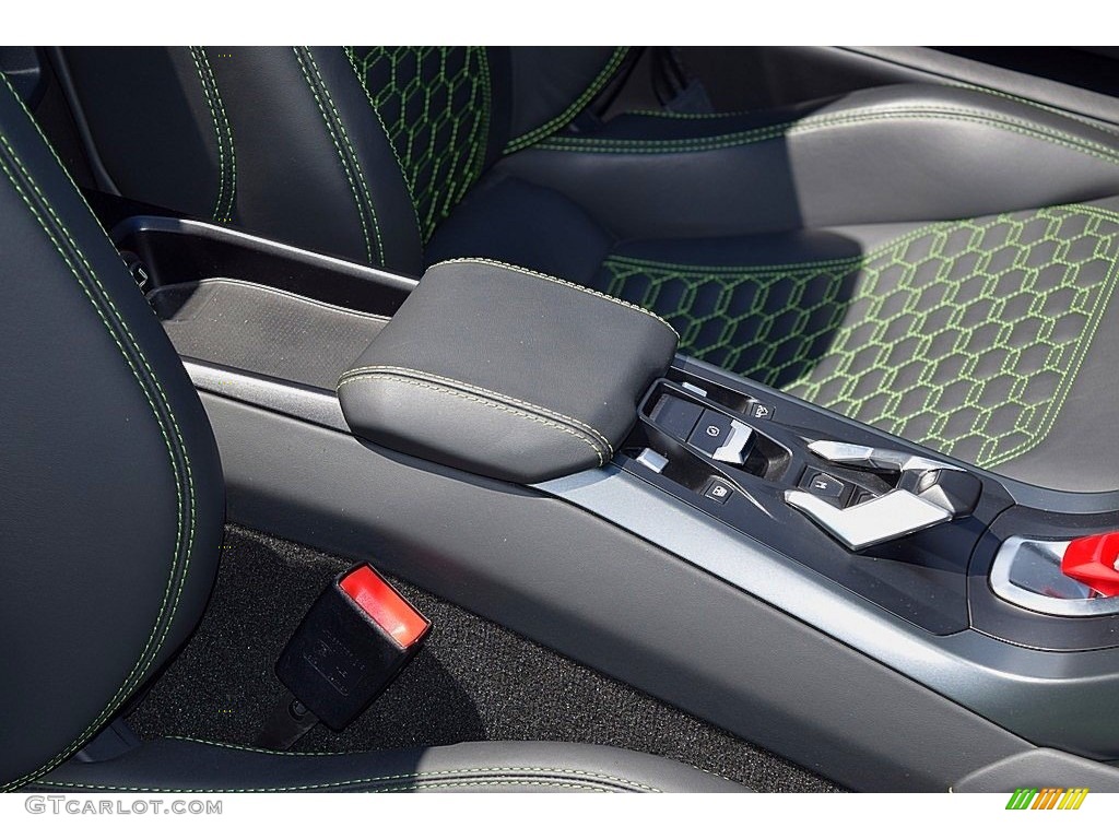 2018 Lamborghini Huracan LP580-2 Spyder Controls Photo #134487632