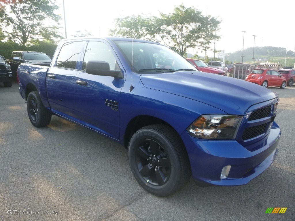 2019 1500 Classic Express Crew Cab 4x4 - Blue Streak Pearl / Black/Diesel Gray photo #7