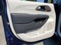 2019 Jazz Blue Pearl Chrysler Pacifica Touring L  photo #8
