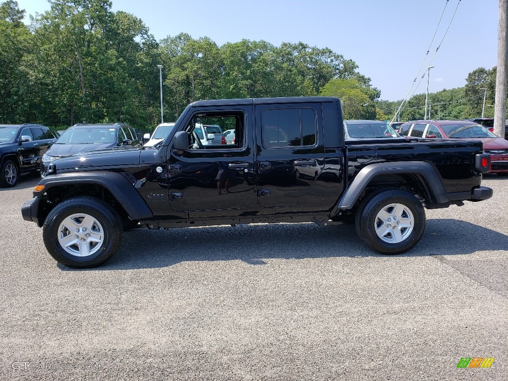 2020 Gladiator Sport 4x4 - Black / Black photo #3