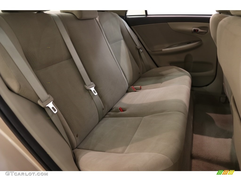 2011 Corolla LE - Sandy Beach Metallic / Bisque photo #13