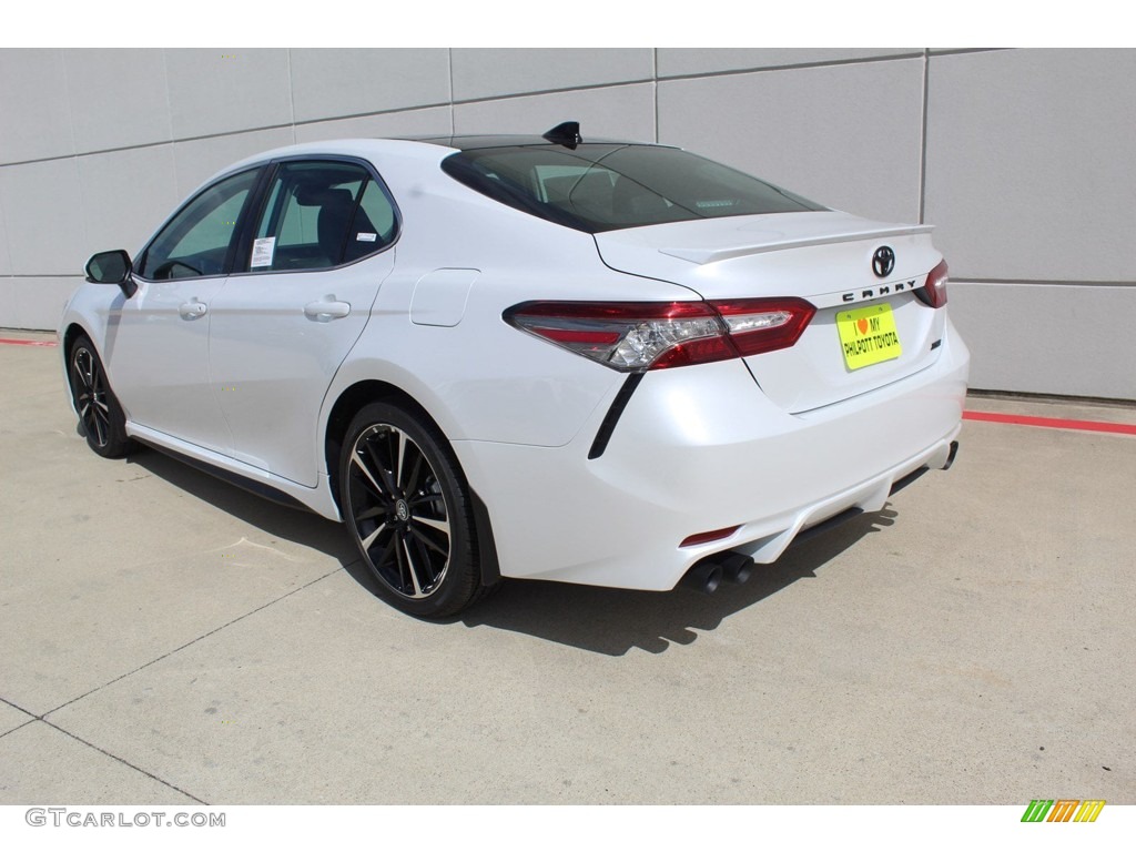 2019 Camry XSE - Wind Chill Pearl / Black photo #6