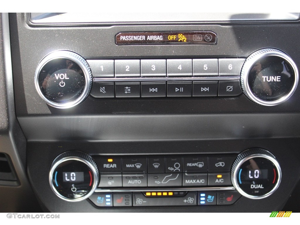 2019 Ford Expedition Limited Max Controls Photos