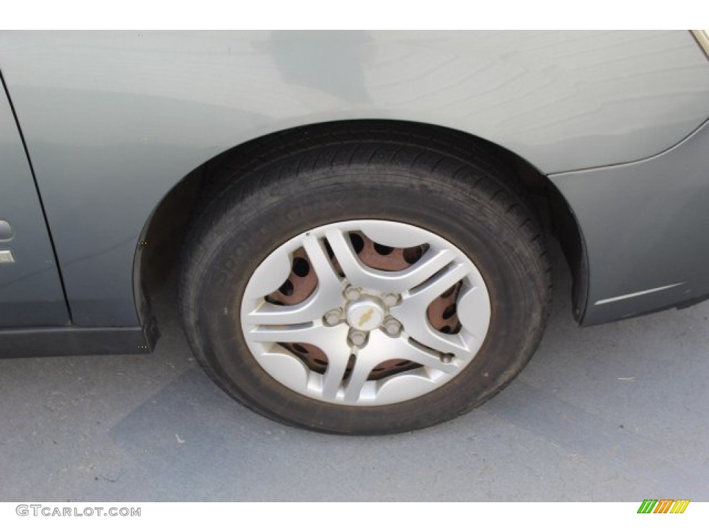 2006 Malibu LS Sedan - Medium Gray Metallic / Titanium Gray photo #12