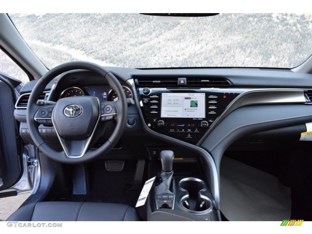2019 Camry XSE - Celestial Silver Metallic / Black photo #7