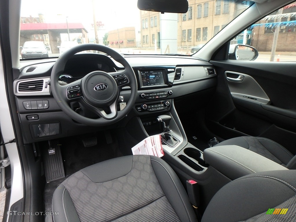 2019 Niro FE Hybrid - Silky Silver / Black photo #14