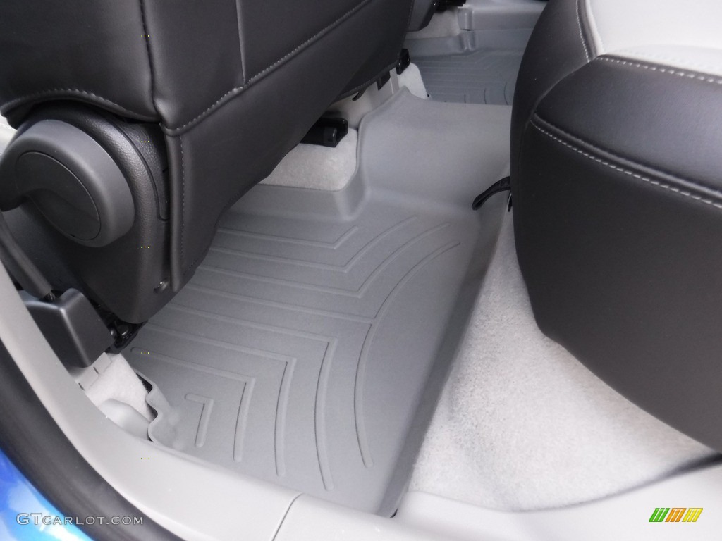 2015 Encore Premium AWD - Brilliant Blue Metallic / Ebony photo #28