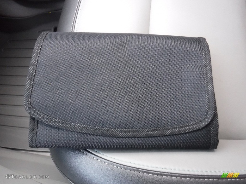 2015 Encore Premium AWD - Brilliant Blue Metallic / Ebony photo #31