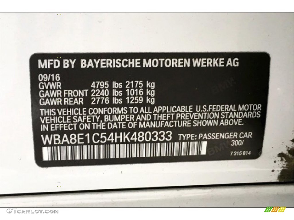 2017 3 Series 330e iPerfomance Sedan - Alpine White / Black photo #19