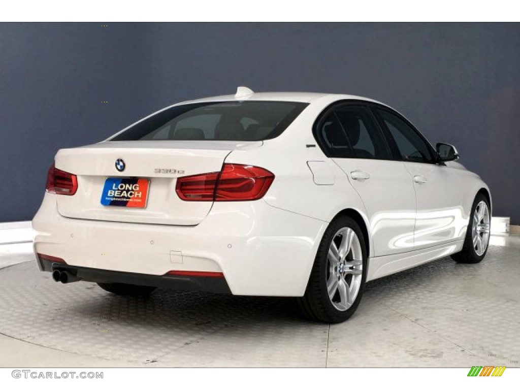 2017 3 Series 330e iPerfomance Sedan - Alpine White / Black photo #30