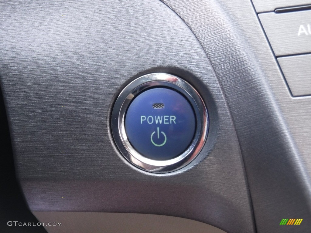 2012 Prius 3rd Gen Five Hybrid - Black / Bisque photo #20