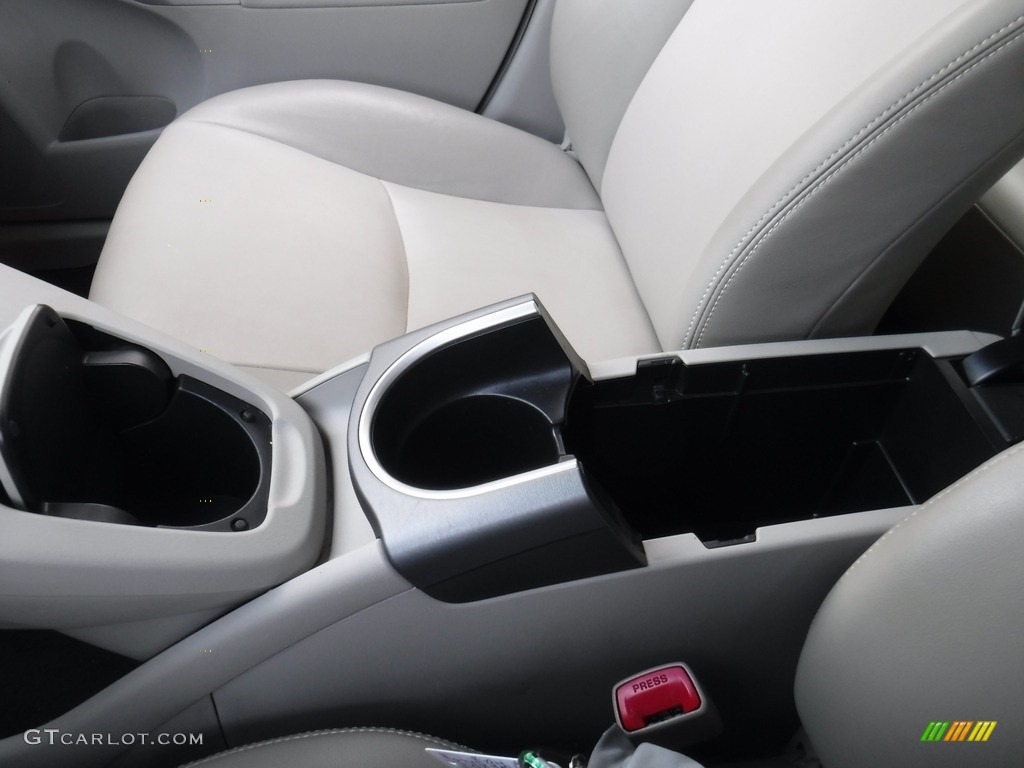 2012 Prius 3rd Gen Five Hybrid - Black / Bisque photo #29