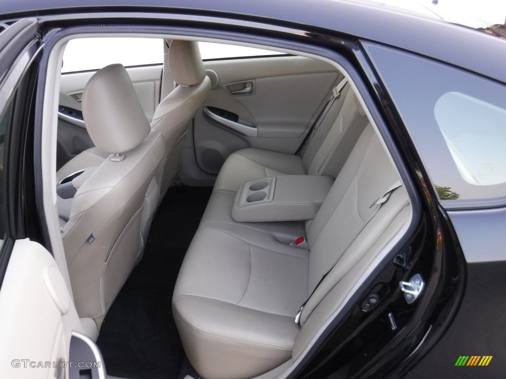2012 Prius 3rd Gen Five Hybrid - Black / Bisque photo #31