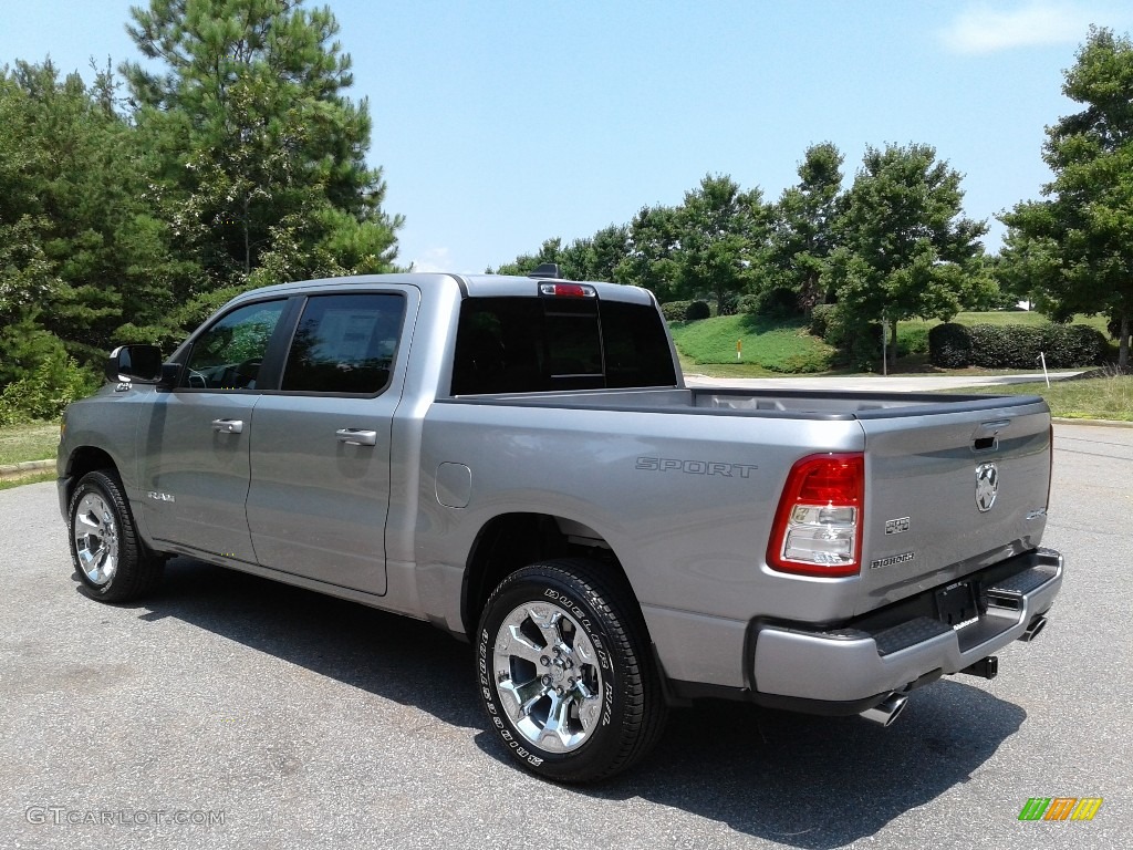 2019 1500 Big Horn Crew Cab 4x4 - Billett Silver Metallic / Black/Diesel Gray photo #8