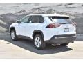 Super White - RAV4 XLE Photo No. 3