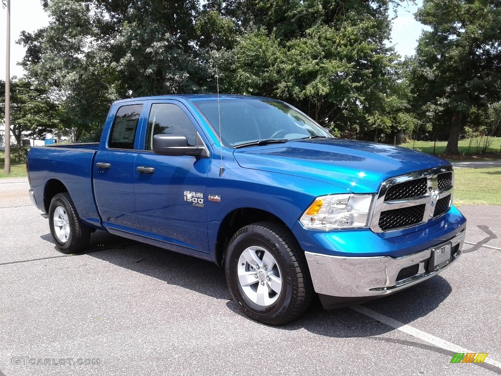 2019 1500 Classic Tradesman Quad Cab 4x4 - Blue Streak Pearl / Black/Diesel Gray photo #4