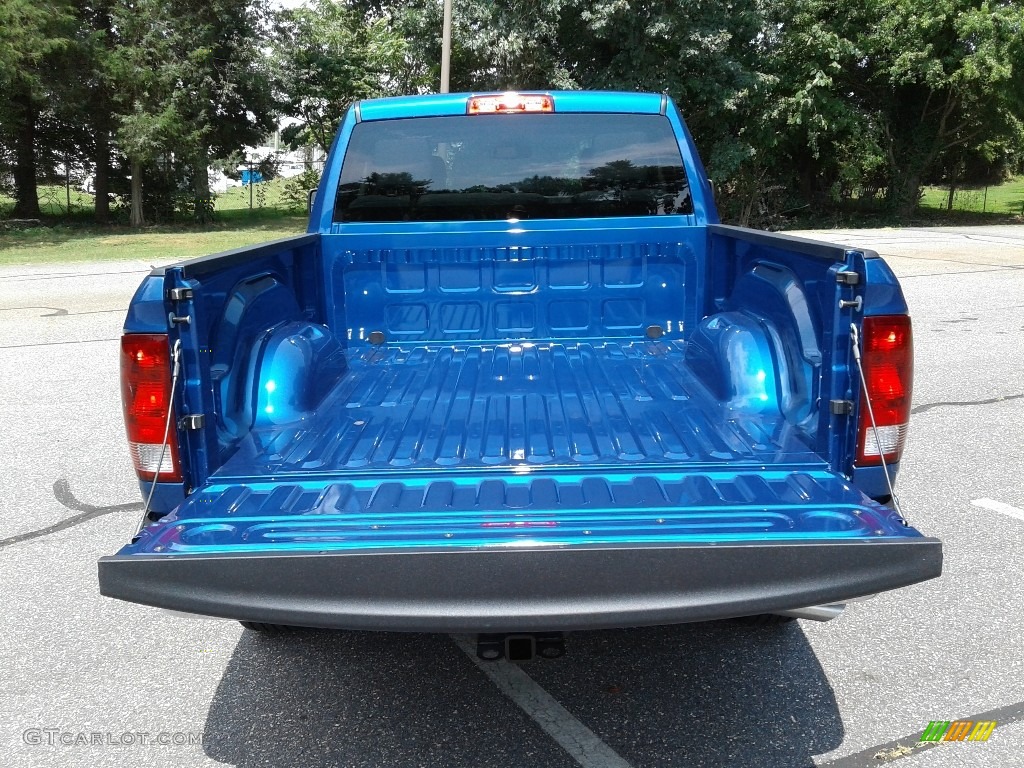 2019 1500 Classic Tradesman Quad Cab 4x4 - Blue Streak Pearl / Black/Diesel Gray photo #12