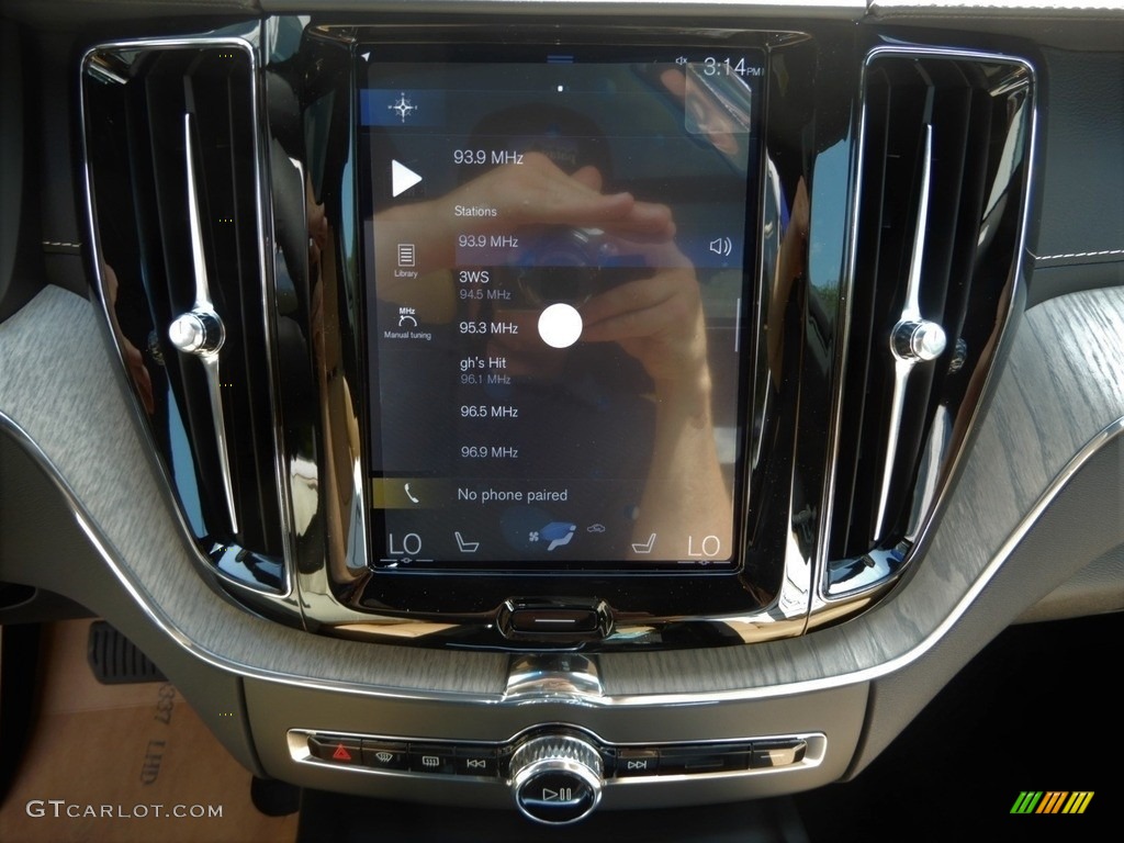 2020 XC60 T5 AWD Inscription - Denim Blue Metallic / Amber photo #15
