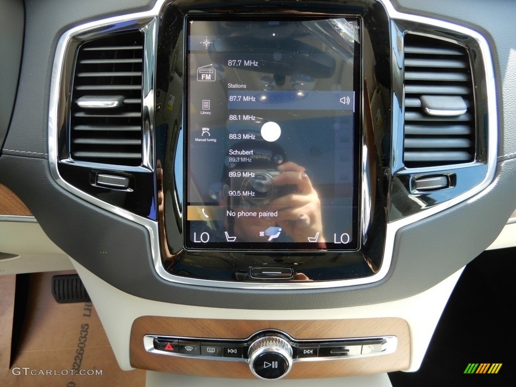 2020 XC90 T6 AWD Inscription - Birch Light Metallic / Blond photo #15