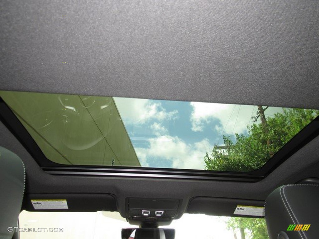 2020 Jaguar XE R-Dynamic S AWD Sunroof Photos
