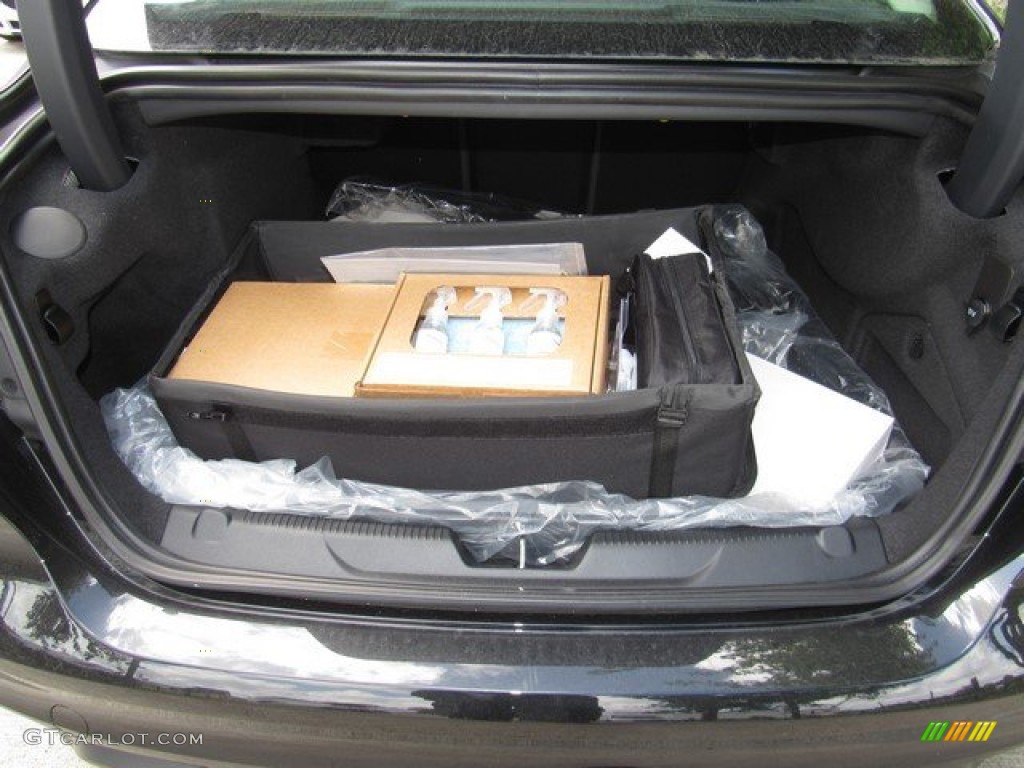 2020 Jaguar XE S Trunk Photo #134535430
