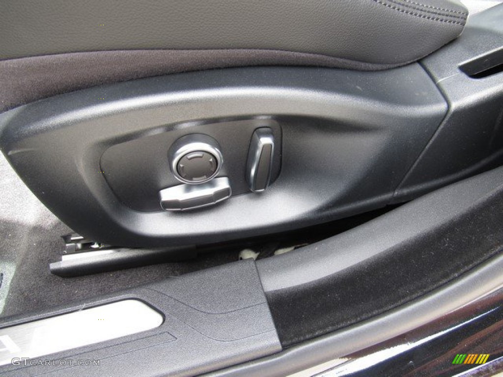 2020 Jaguar XE S Controls Photo #134535583
