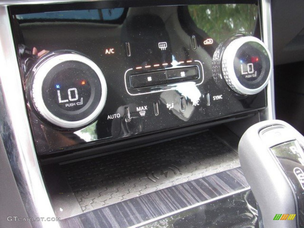 2020 Jaguar XE S Controls Photo #134535769