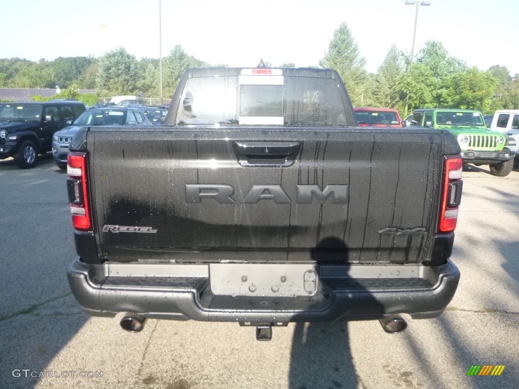 2019 1500 Rebel Crew Cab 4x4 - Diamond Black Crystal Pearl / Black/Red photo #4