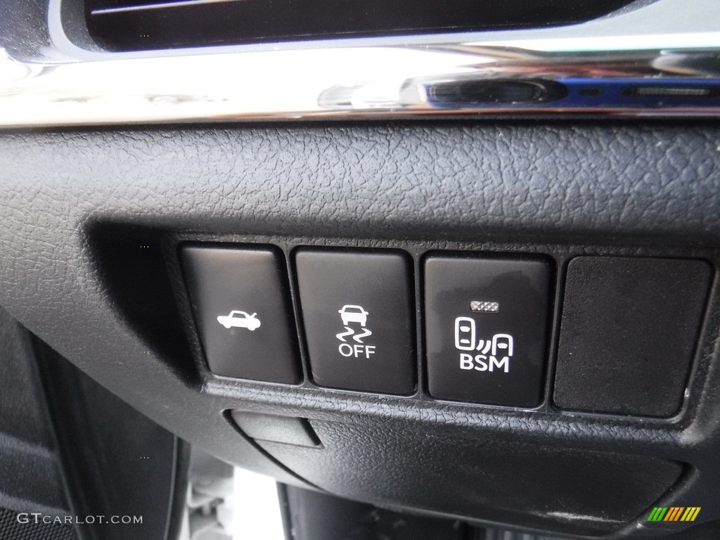 2015 Avalon XLE Touring - Blizzard Pearl / Black photo #16