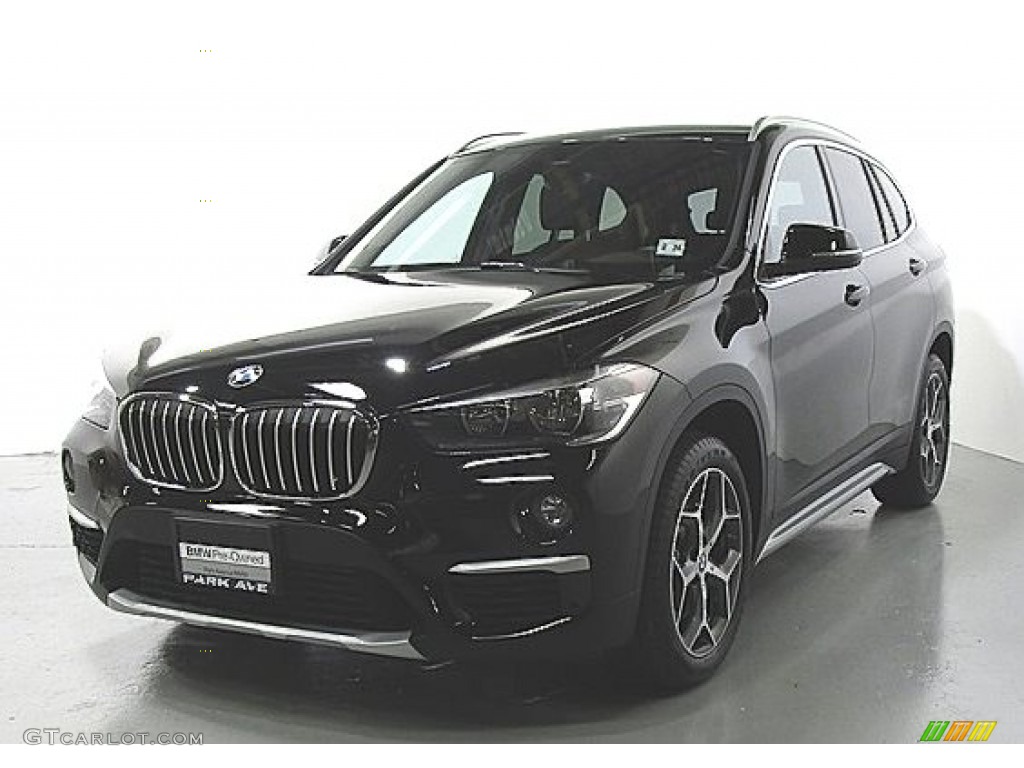 2019 X1 xDrive28i - Jet Black / Black photo #1