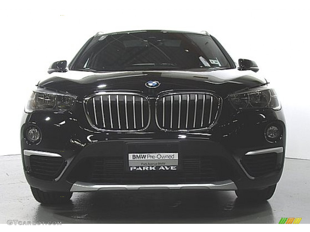 2019 X1 xDrive28i - Jet Black / Black photo #6