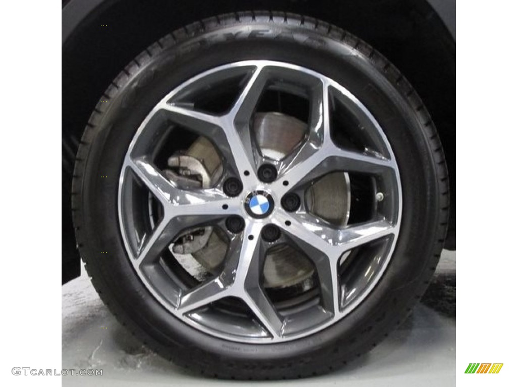 2019 X1 xDrive28i - Jet Black / Black photo #28