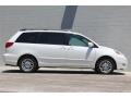 Blizzard White Pearl - Sienna XLE Photo No. 5