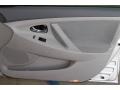 Classic Silver Metallic - Camry LE V6 Photo No. 29