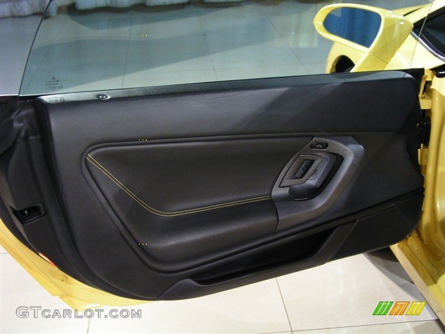 2004 Gallardo Coupe E-Gear - Pearl Yellow / Black photo #12