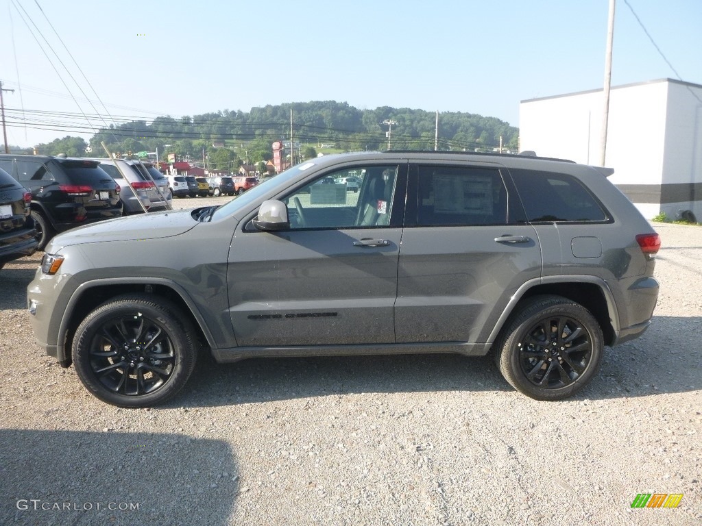 2019 Grand Cherokee Altitude 4x4 - Sting-Gray / Black photo #2