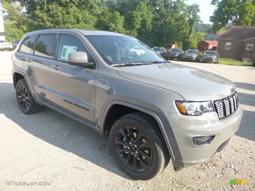 2019 Grand Cherokee Altitude 4x4 - Sting-Gray / Black photo #7