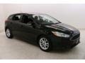 Shadow Black 2017 Ford Focus SE Hatch